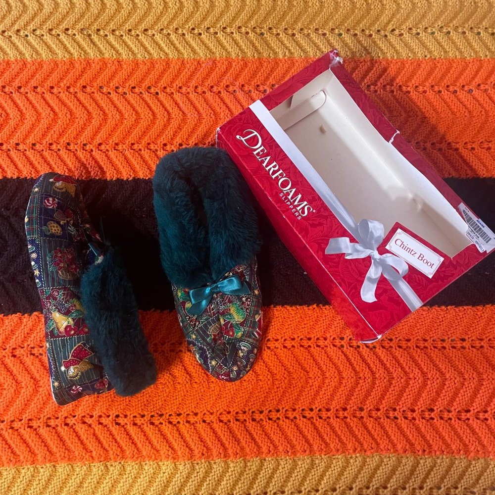Christmas In the box 80s Sears green fur“Chintz” slipper boots with a nostalgic